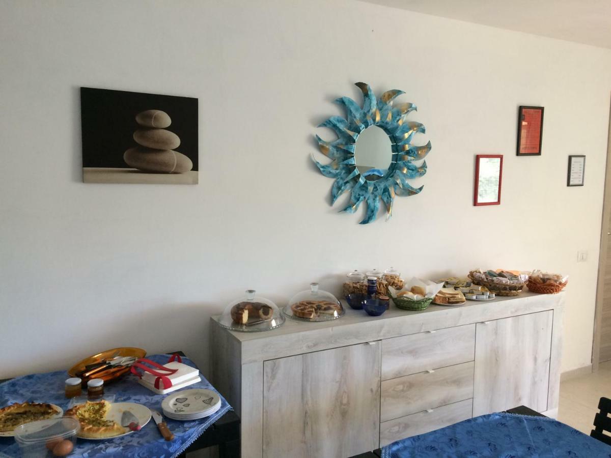 Sole&Sale Bed & Breakfast Сан Теодоро Екстериор снимка